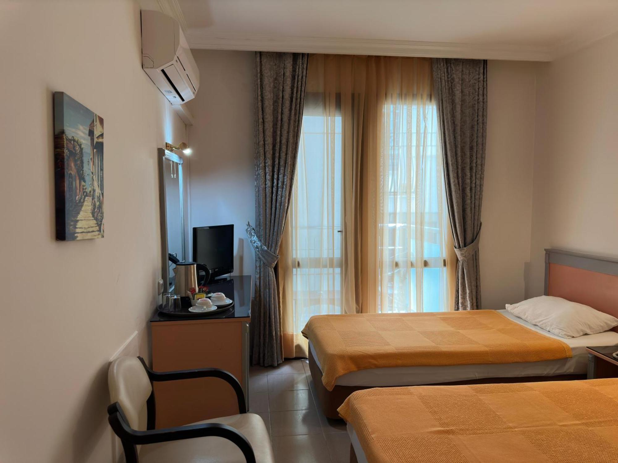 Ata Park Hotel Fethiye Exterior foto
